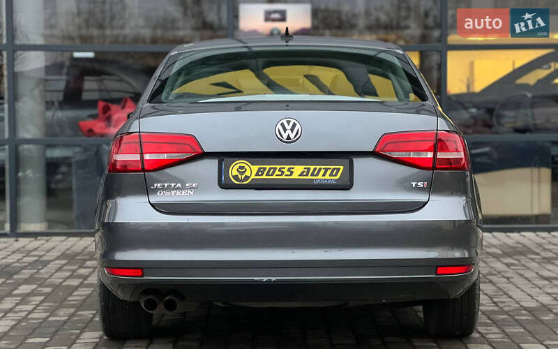 Седан Volkswagen Jetta 2015 в Ивано-Франковске