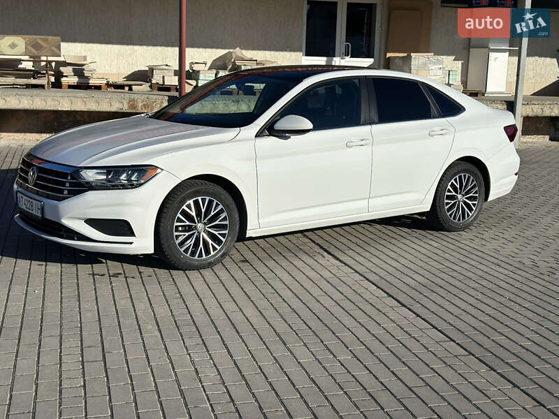 Volkswagen Jetta 2019