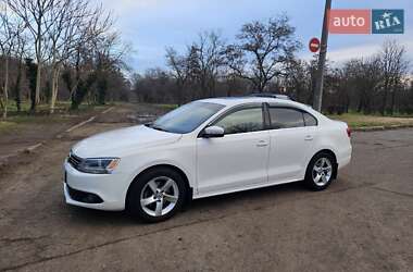 Седан Volkswagen Jetta 2013 в Одесі