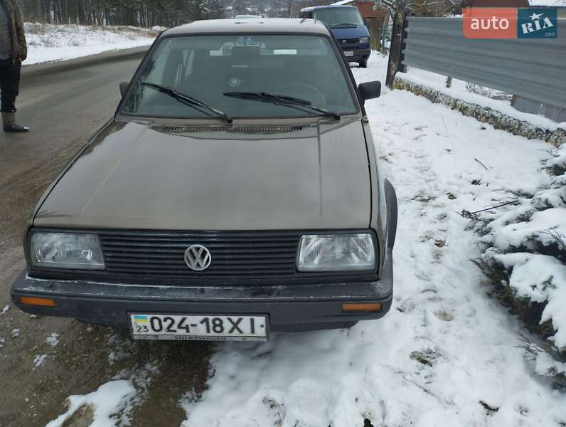 Седан Volkswagen Jetta 1986 в Изяславе