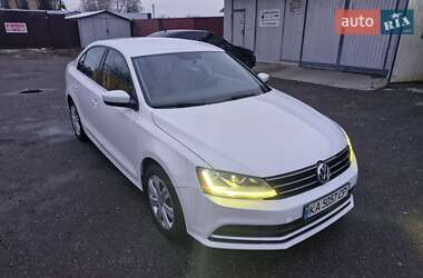 Седан Volkswagen Jetta 2017 в 