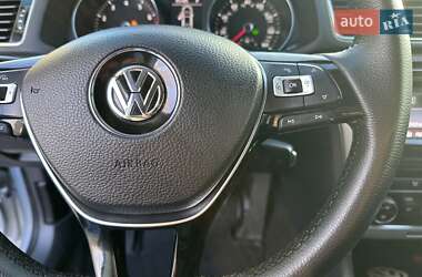 Седан Volkswagen Jetta 2012 в Днепре