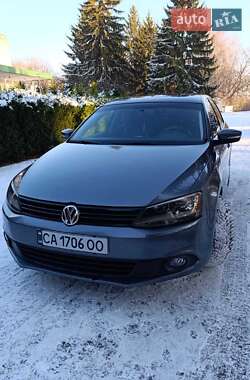 Седан Volkswagen Jetta 2012 в Христинівці