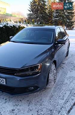 Седан Volkswagen Jetta 2012 в Христинівці