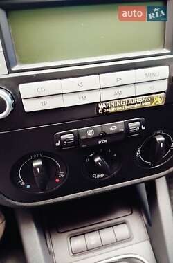 Седан Volkswagen Jetta 2006 в 