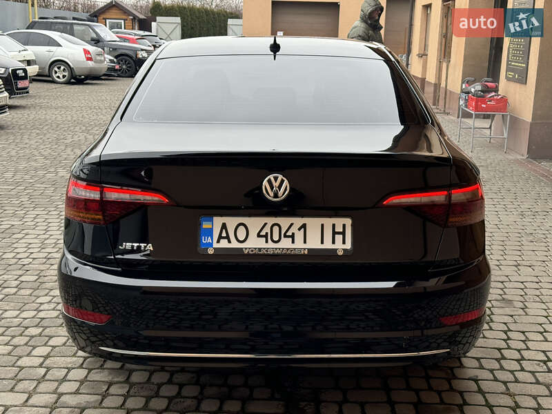 Седан Volkswagen Jetta 2019 в Ужгороді фото 10 Седан Volkswagen Jetta 2019 в Ужгороді