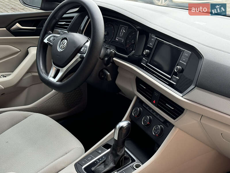 Седан Volkswagen Jetta 2019 в Ужгороді фото 24 Седан Volkswagen Jetta 2019 в Ужгороді