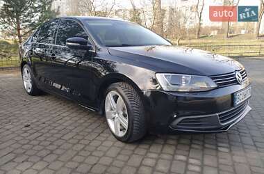 Седан Volkswagen Jetta 2014 в Львове