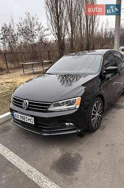 Седан Volkswagen Jetta 2015 в Харкові