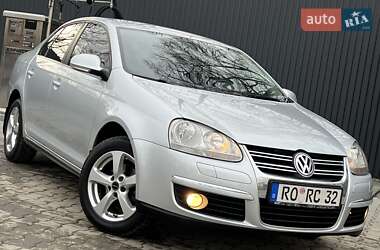 Седан Volkswagen Jetta 2007 в Дрогобичі