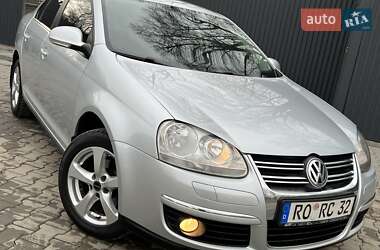 Седан Volkswagen Jetta 2007 в Дрогобичі