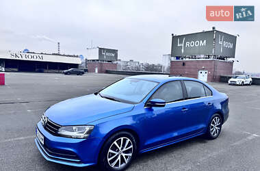 Седан Volkswagen Jetta 2017 в Києві