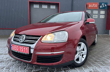 Седан Volkswagen Jetta 2009 в Лубнах