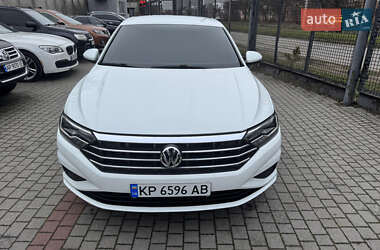 Седан Volkswagen Jetta 2019 в Запоріжжі