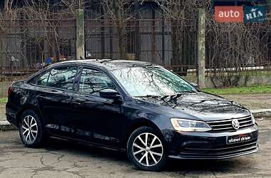 Седан Volkswagen Jetta 2016 в Миколаєві