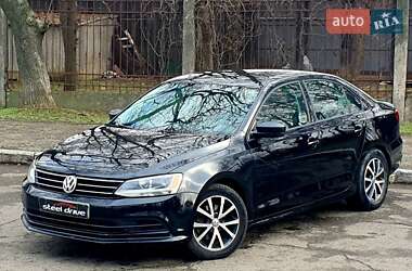 Седан Volkswagen Jetta 2016 в Миколаєві