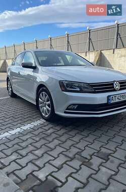 Седан Volkswagen Jetta 2015 в Ивано-Франковске