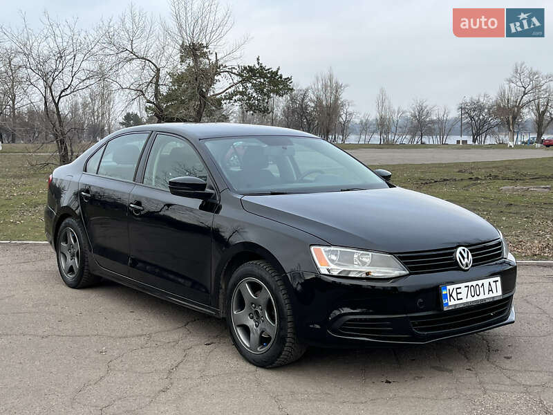 Седан Volkswagen Jetta 2013 в Каменском