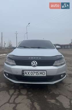 Седан Volkswagen Jetta 2011 в Изюме