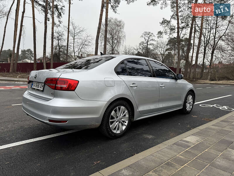 Volkswagen Jetta 2014