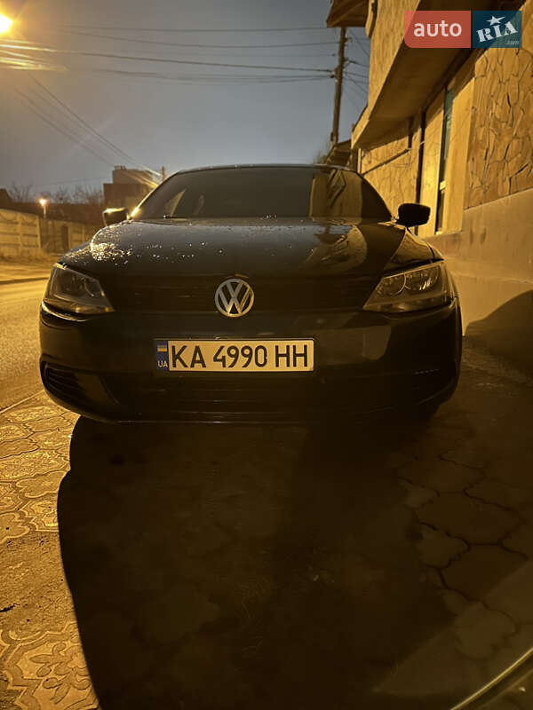 Седан Volkswagen Jetta 2014 в Києві