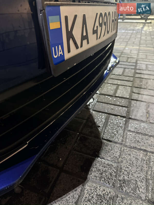 Седан Volkswagen Jetta 2014 в Києві