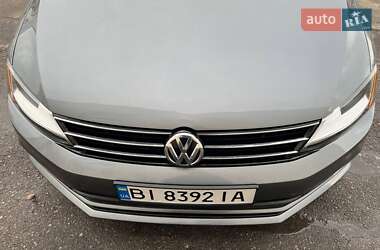 Седан Volkswagen Jetta 2016 в Полтаве