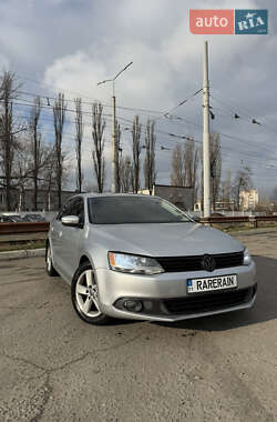 Седан Volkswagen Jetta 2012 в Києві