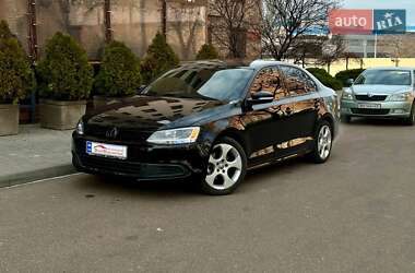 Седан Volkswagen Jetta 2010 в Одесі