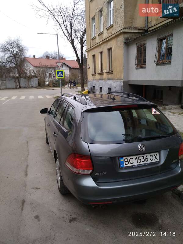 Универсал Volkswagen Jetta 2013 в Львове