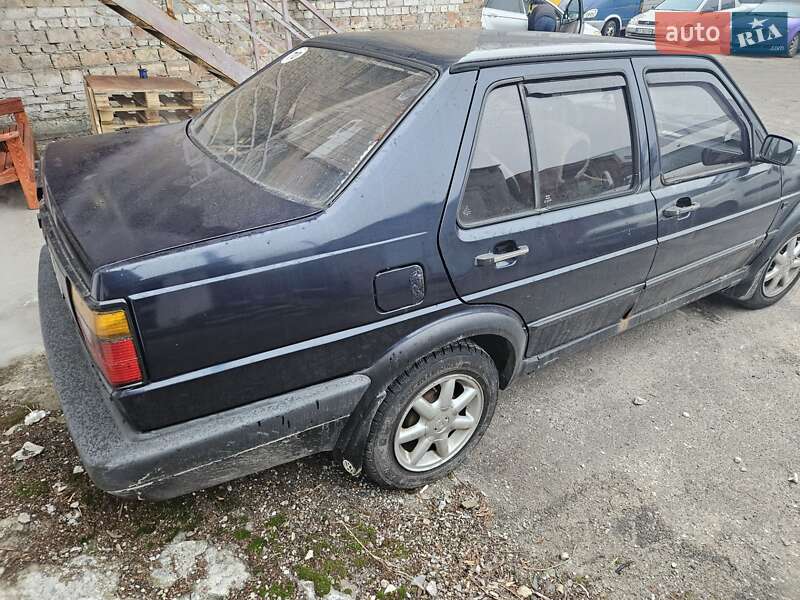 Седан Volkswagen Jetta 1988 в Києві