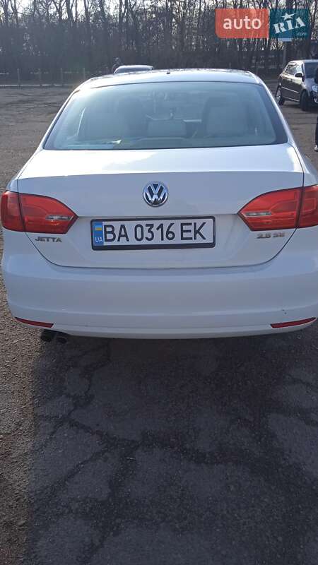 Седан Volkswagen Jetta 2012 в Кропивницькому
