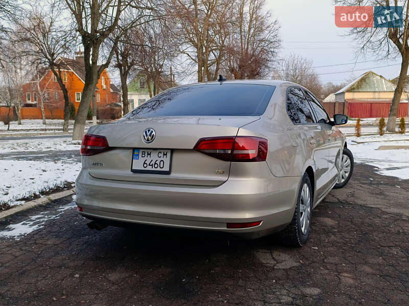 Седан Volkswagen Jetta 2016 в Глухові