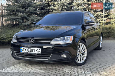 Седан Volkswagen Jetta 2012 в Харкові