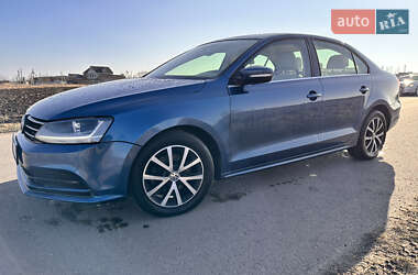 Седан Volkswagen Jetta 2016 в Буске