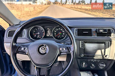 Седан Volkswagen Jetta 2016 в Буске