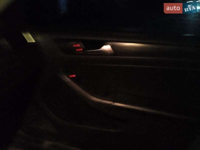 Седан Volkswagen Jetta 2012 в Ланівці