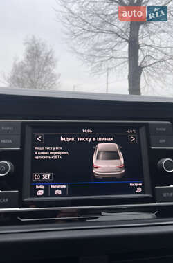 Седан Volkswagen Jetta 2018 в 