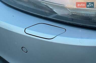 Седан Volkswagen Jetta 2011 в 