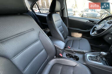 Седан Volkswagen Jetta 2013 в Виннице