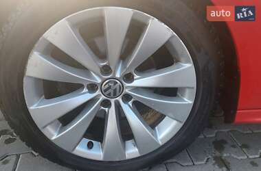 Седан Volkswagen Jetta 2012 в Києві