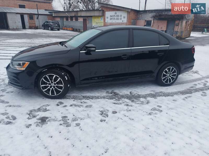 Седан Volkswagen Jetta 2017 в Шептицькому