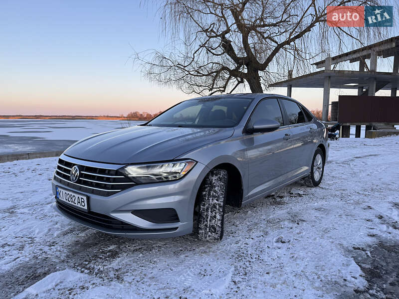 Седан Volkswagen Jetta 2019 в Українці