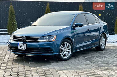 Седан Volkswagen Jetta 2016 в Днепре