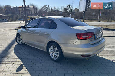 Седан Volkswagen Jetta 2014 в Днепре