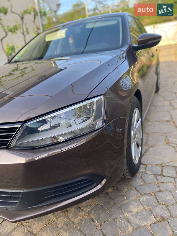 Седан Volkswagen Jetta 2011 в Мукачево фото 3 Седан Volkswagen Jetta 2011 в Мукачево