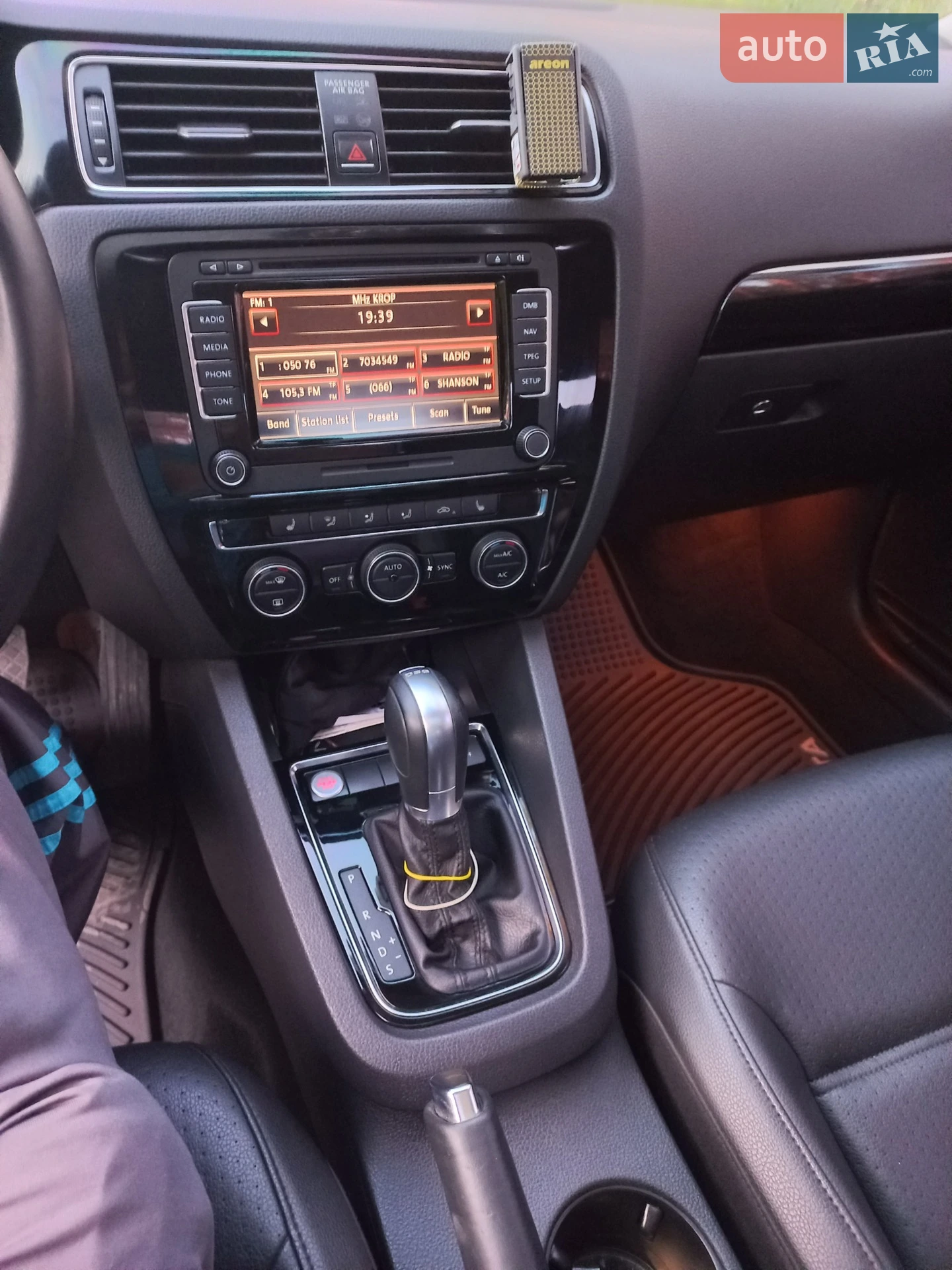 Volkswagen Jetta 2014 VIN WVWZZZ16ZFM011850 фото оголошення 17 з 23