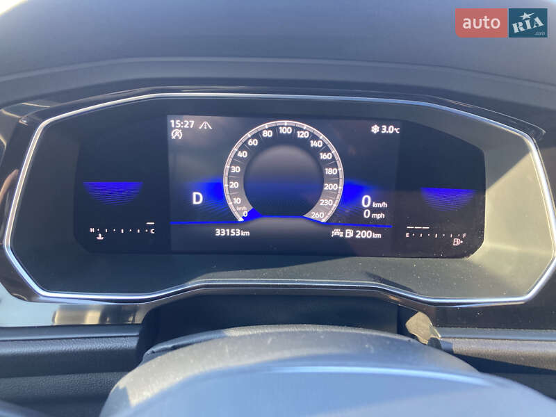 Седан Volkswagen Jetta 2022 в Киеве