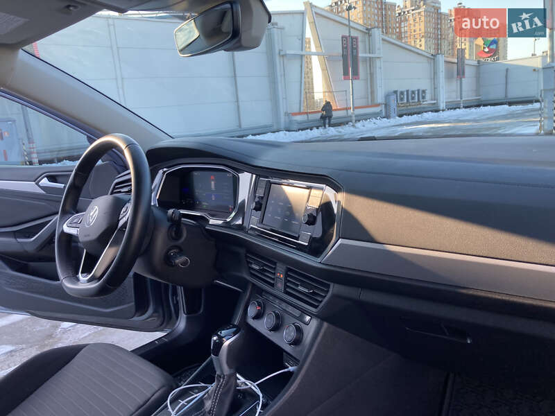 Седан Volkswagen Jetta 2022 в Киеве