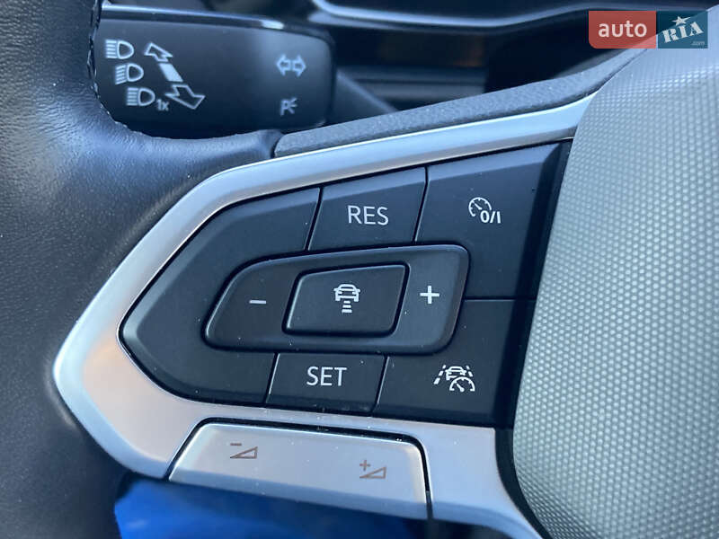 Седан Volkswagen Jetta 2022 в Киеве